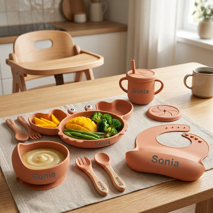 Coffret repas bébé personnalisé — Set 8 pièces en silicone orange