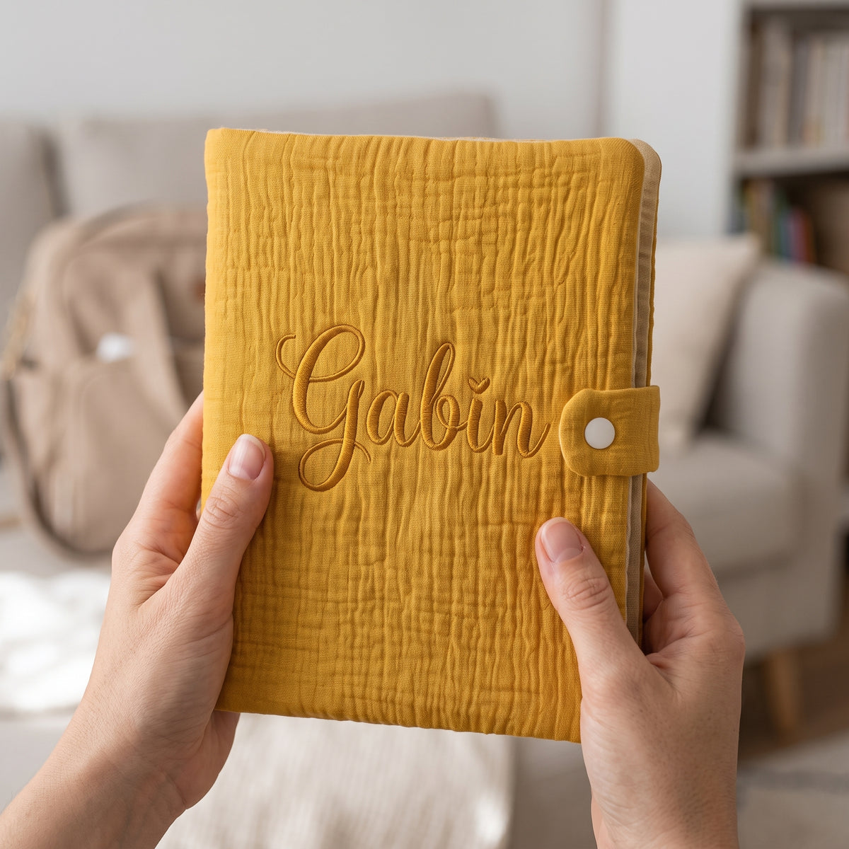 Protège Carnet de Santé Personnalisé jaune