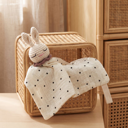 Doudou plat lapin en crochet - Pompon
