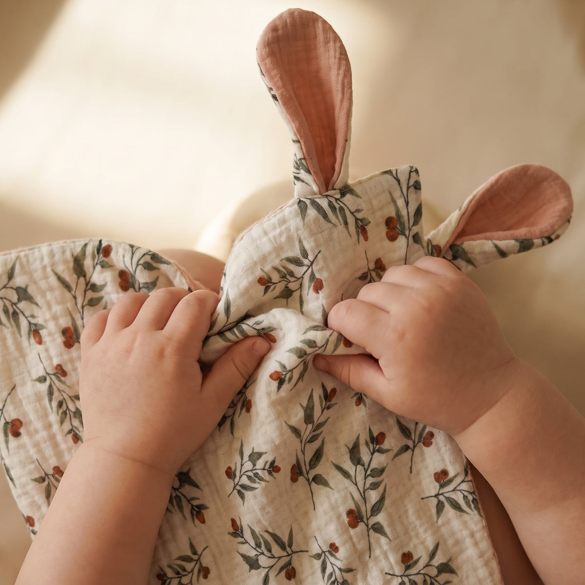 Doudou plat lange bébé en gaze de coton