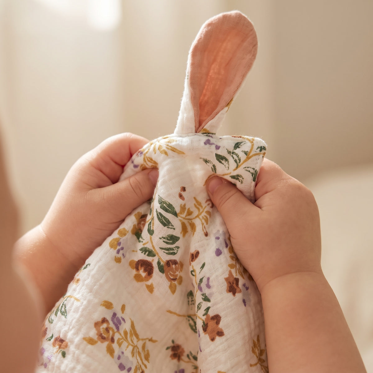 Doudou plat lange bébé en gaze de coton