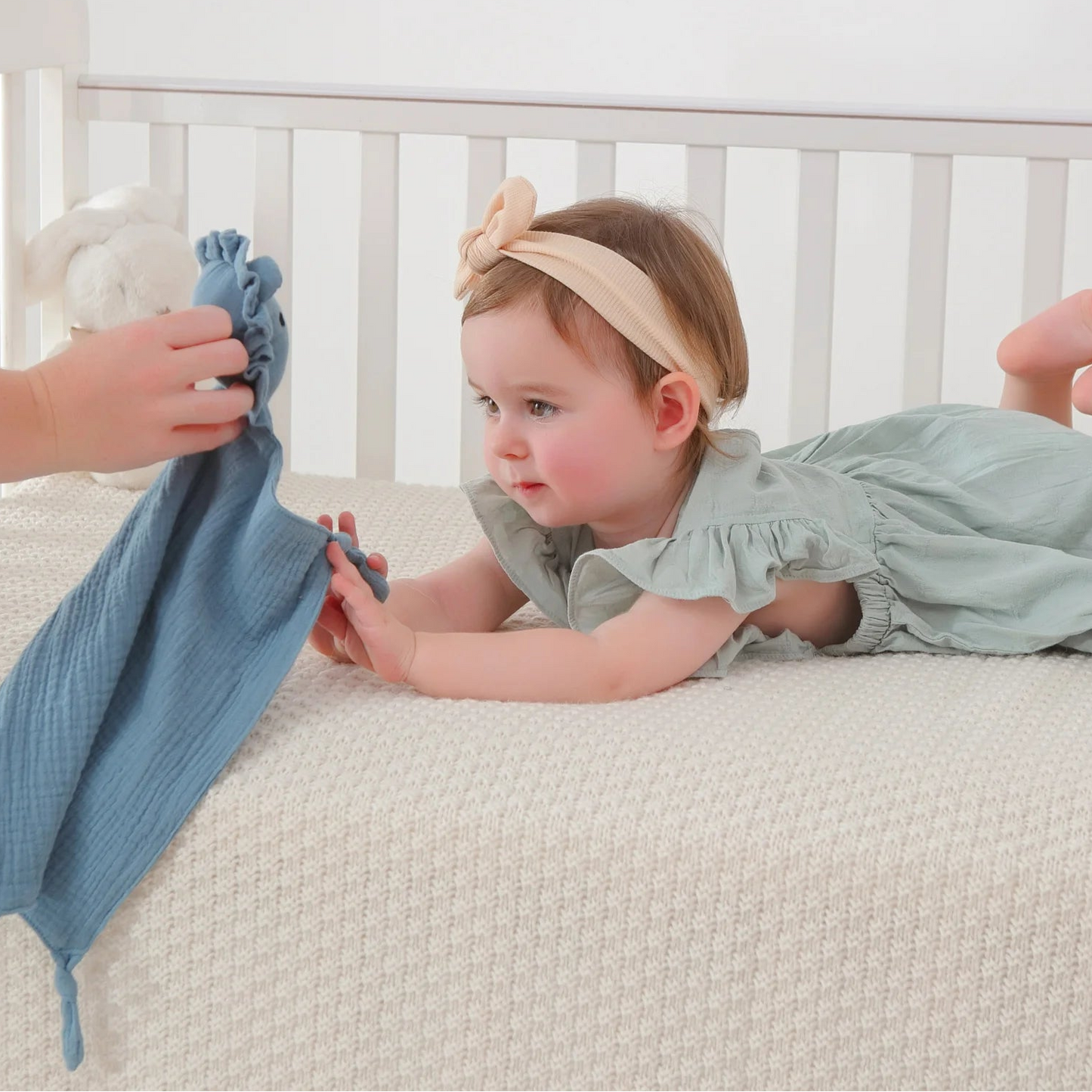 Doudou plat lion en mousseline de coton - Safran
